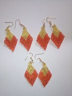 Red and gold beaded diamond earrings $3